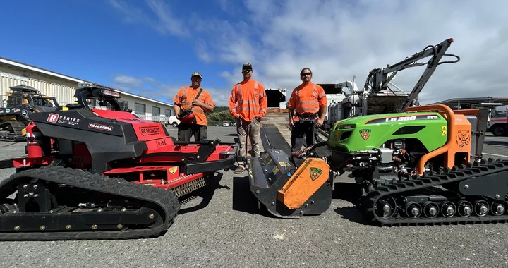 (VIDEO) LOOK AT 'EM GO! Meet the Remote-Controlled Mowers Caltrans Got to Tend to Unruly Vegetation on Humboldt Highways