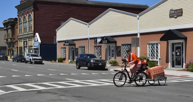 Two Lanes for 4th and 5th?