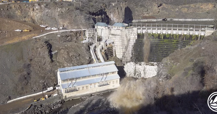 (VIDEO) BOOM! Copco 1 Dam Blast Sends Middle Klamath River Flowing ...