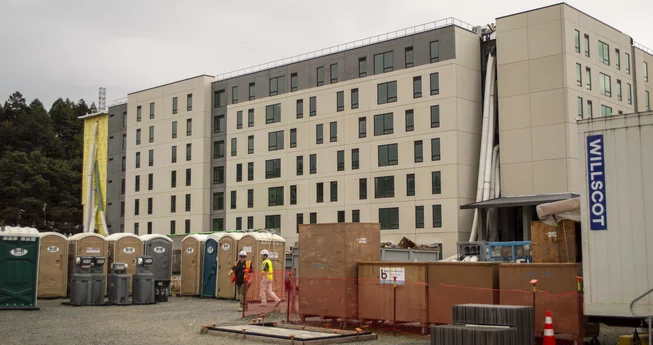 (PHOTOS) New Dorm Tour