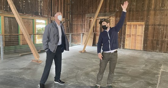 Huffman Visits Local Businesses to Hear About Impacts of COVID Pandemic and Relief Programs - Vimarsana News