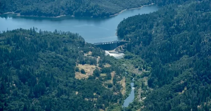 Dam Removal Activists to Rally Ahead of Eureka Public Input Sessions Next Week