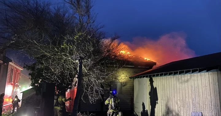 (PHOTOS) Early Morning Fire Erupts In Vacant Eureka House | Lost Coast ...