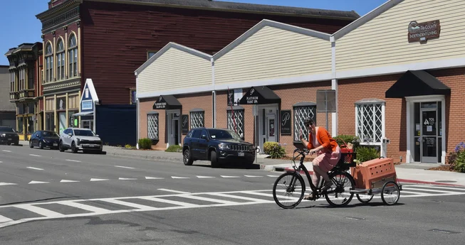 Two Lanes for 4th and 5th?